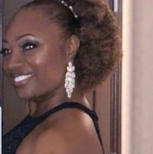 Meet your Posher, Yvonne